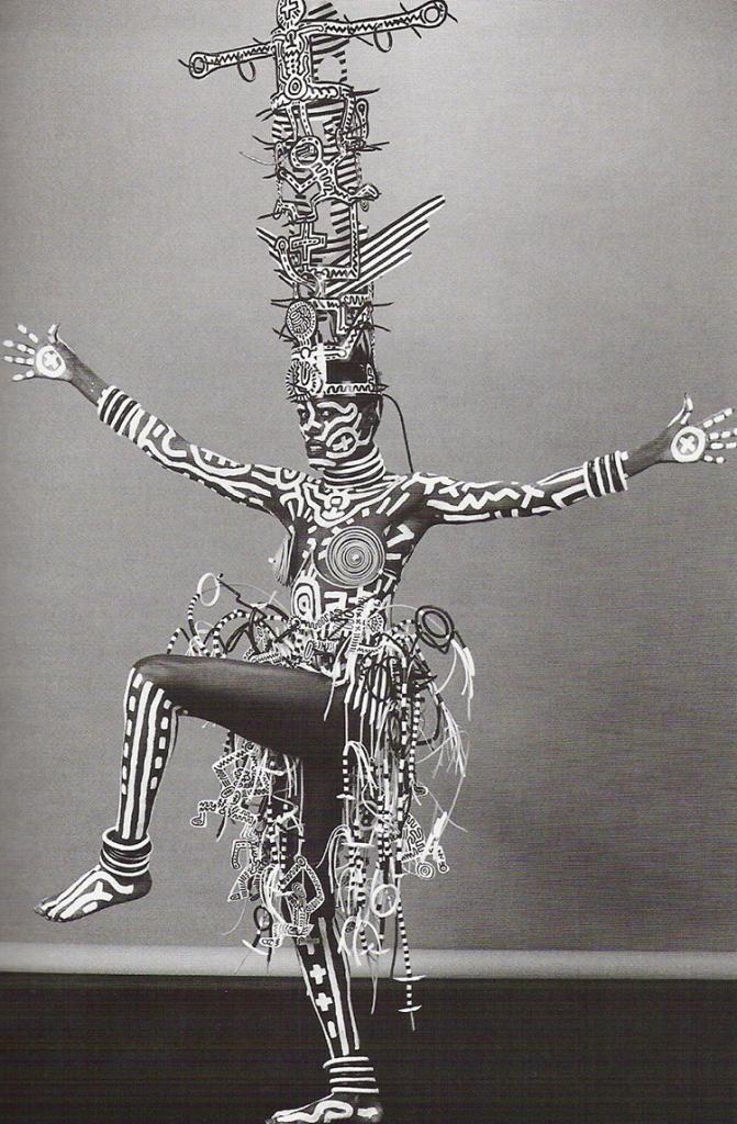 Robert Mapplethorpe’s pictures of Grace Jones painted by Keith Haring, commissioned by Andy Warhol - Untitled (body painting), 1984