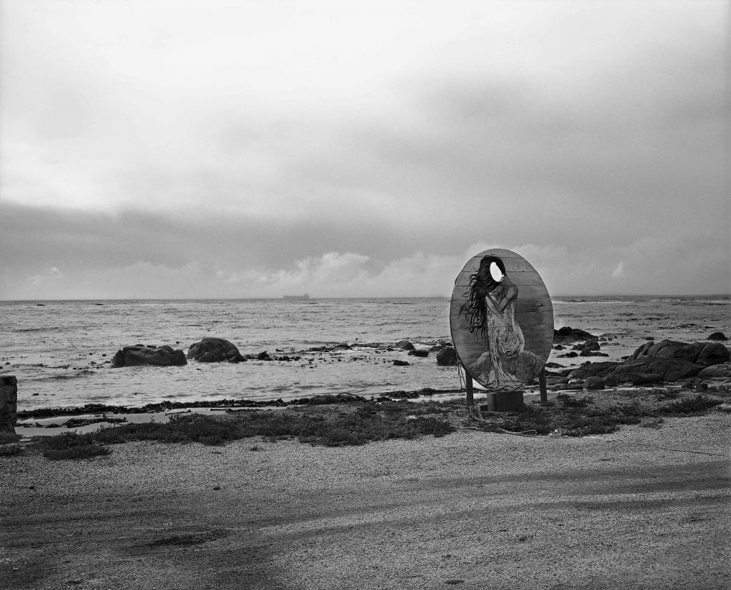 Jo Ractliffe "St Helena mermaid", 2018 Silver gelatin print 40 x 50cm Edition of 3 + 1AP Courtesy Stevenson Gallery