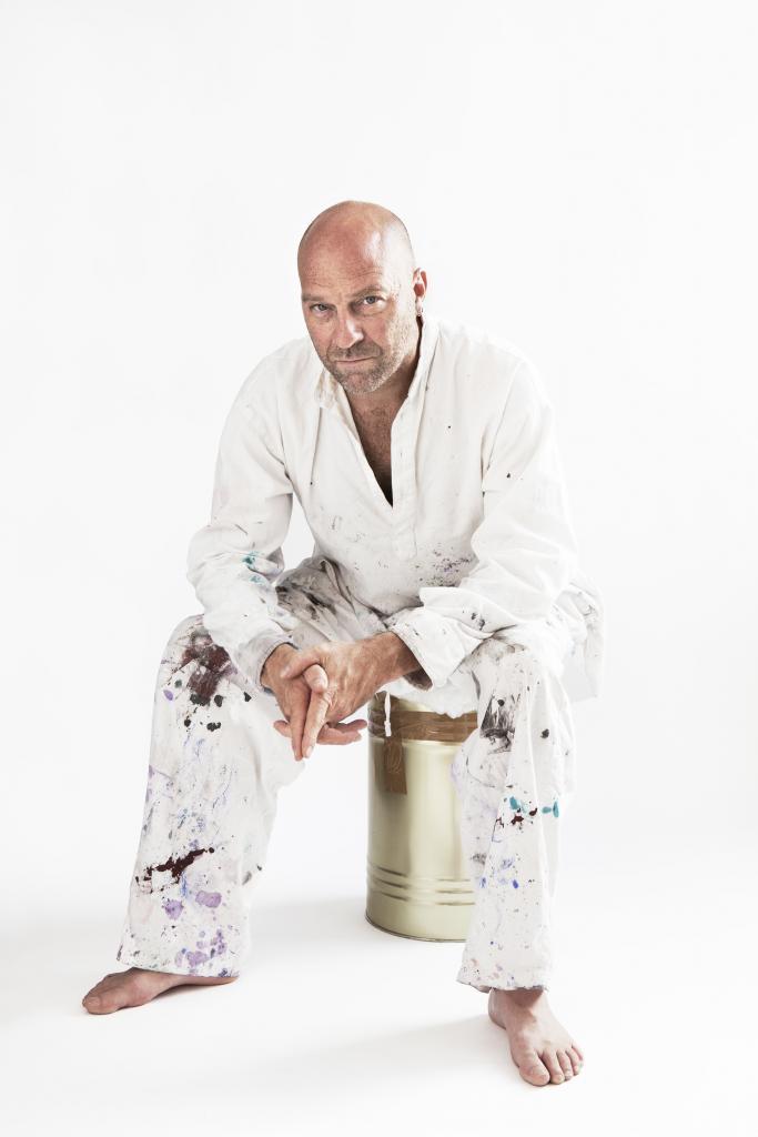 Kendell Geers, portrait by Lydie Nesvadba